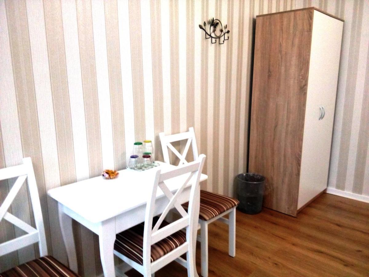 Liahof Hotel Уларед Екстериор снимка