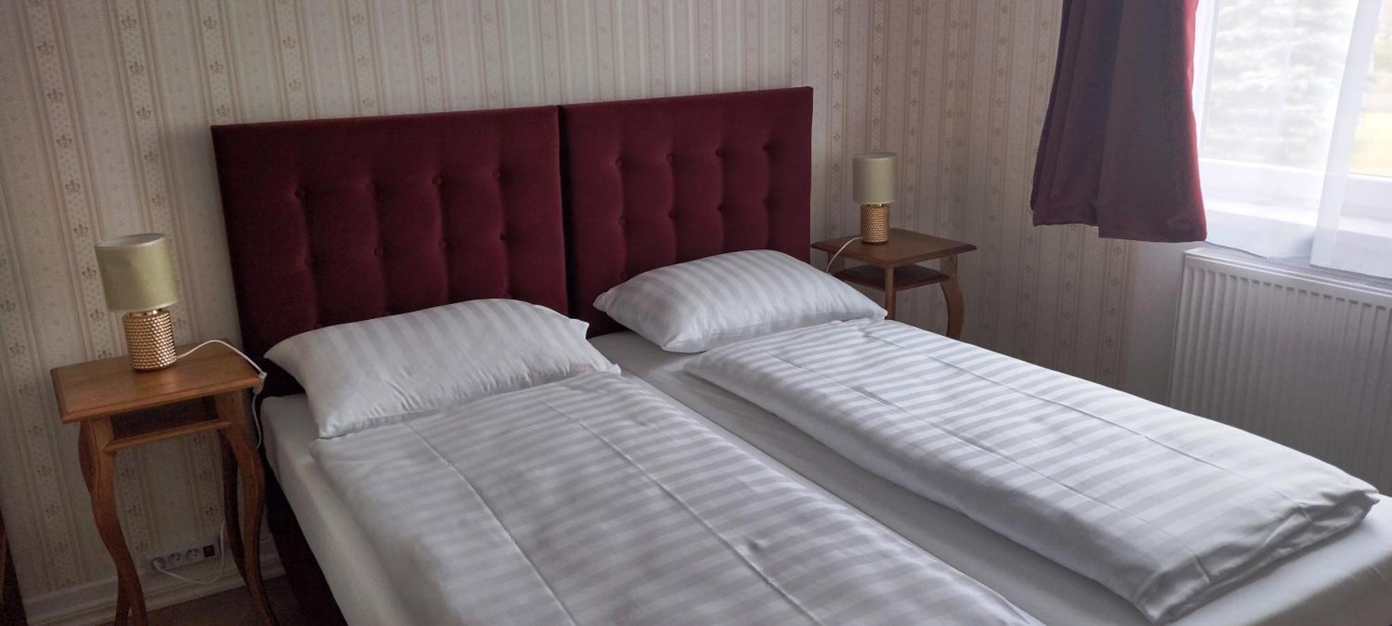 Liahof Hotel Уларед Екстериор снимка