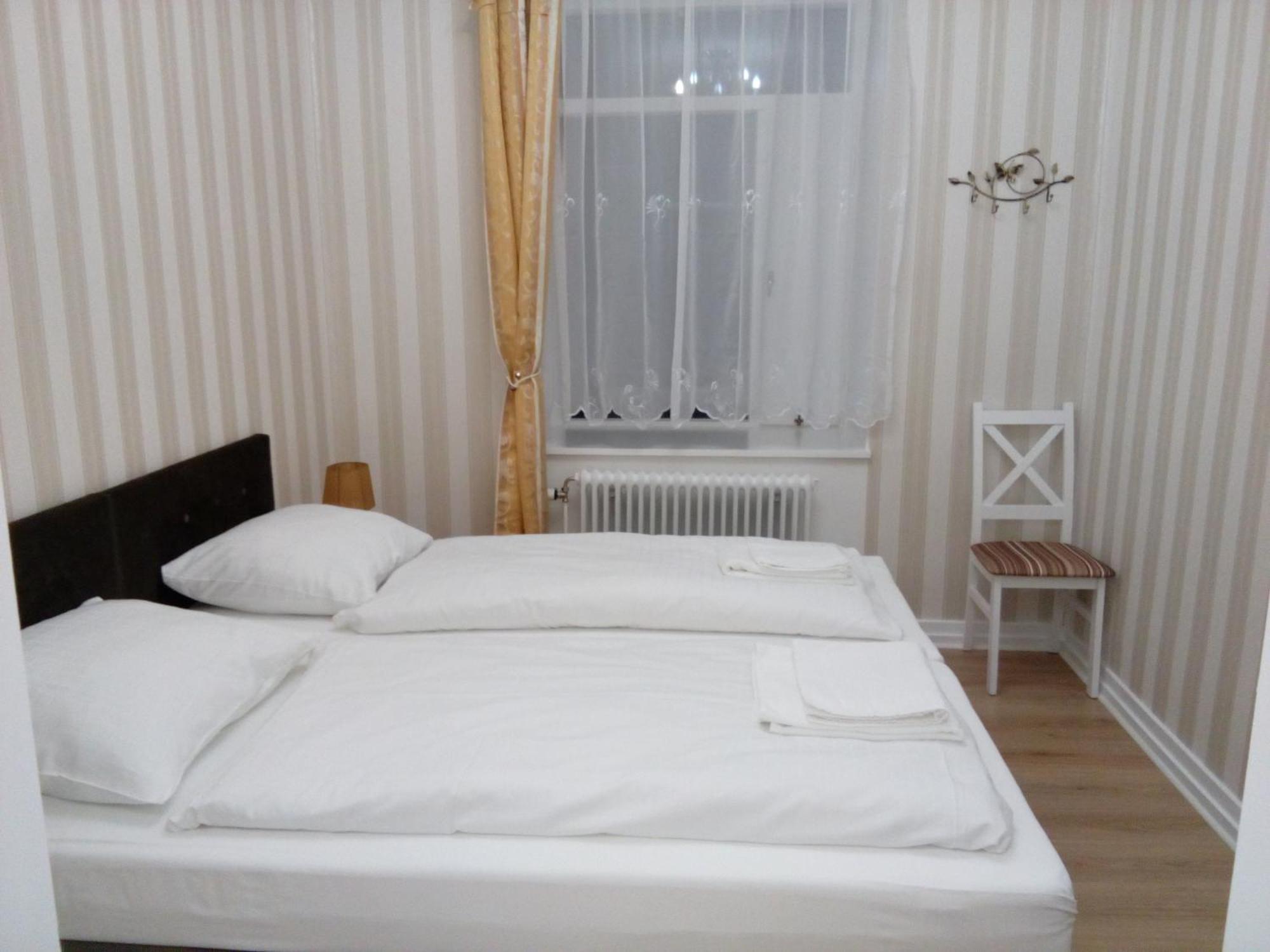 Liahof Hotel Уларед Екстериор снимка
